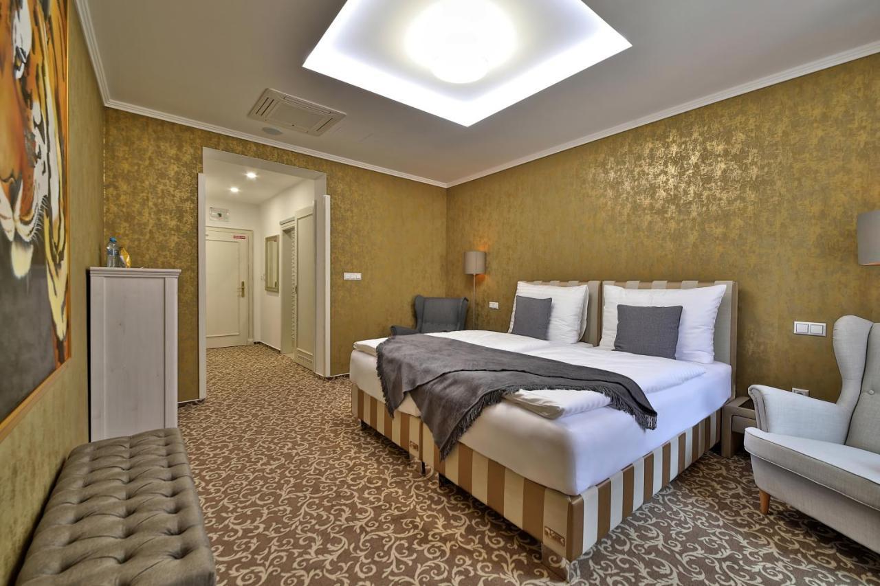 Hotel Pod Bránou Bardejov Exterior foto
