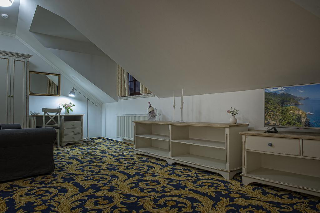Hotel Pod Bránou Bardejov Habitación foto